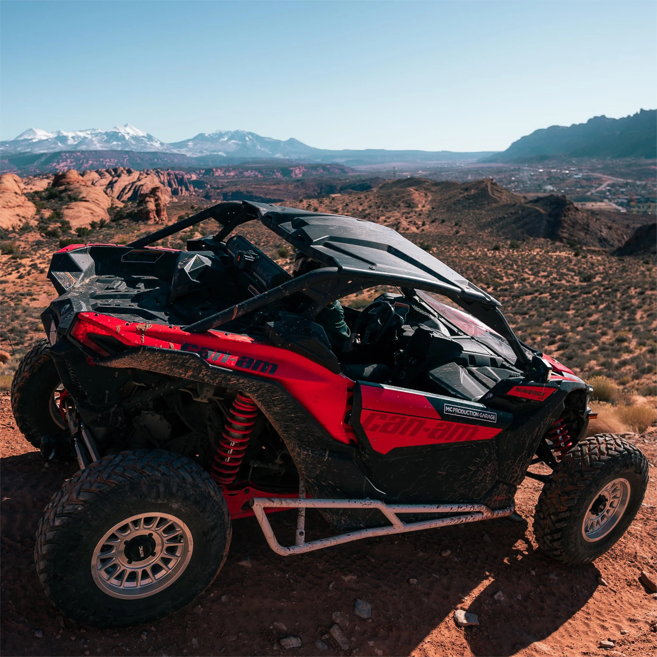 Sport Hard Roof Top for Can-Am Maverick X3 - Image 9