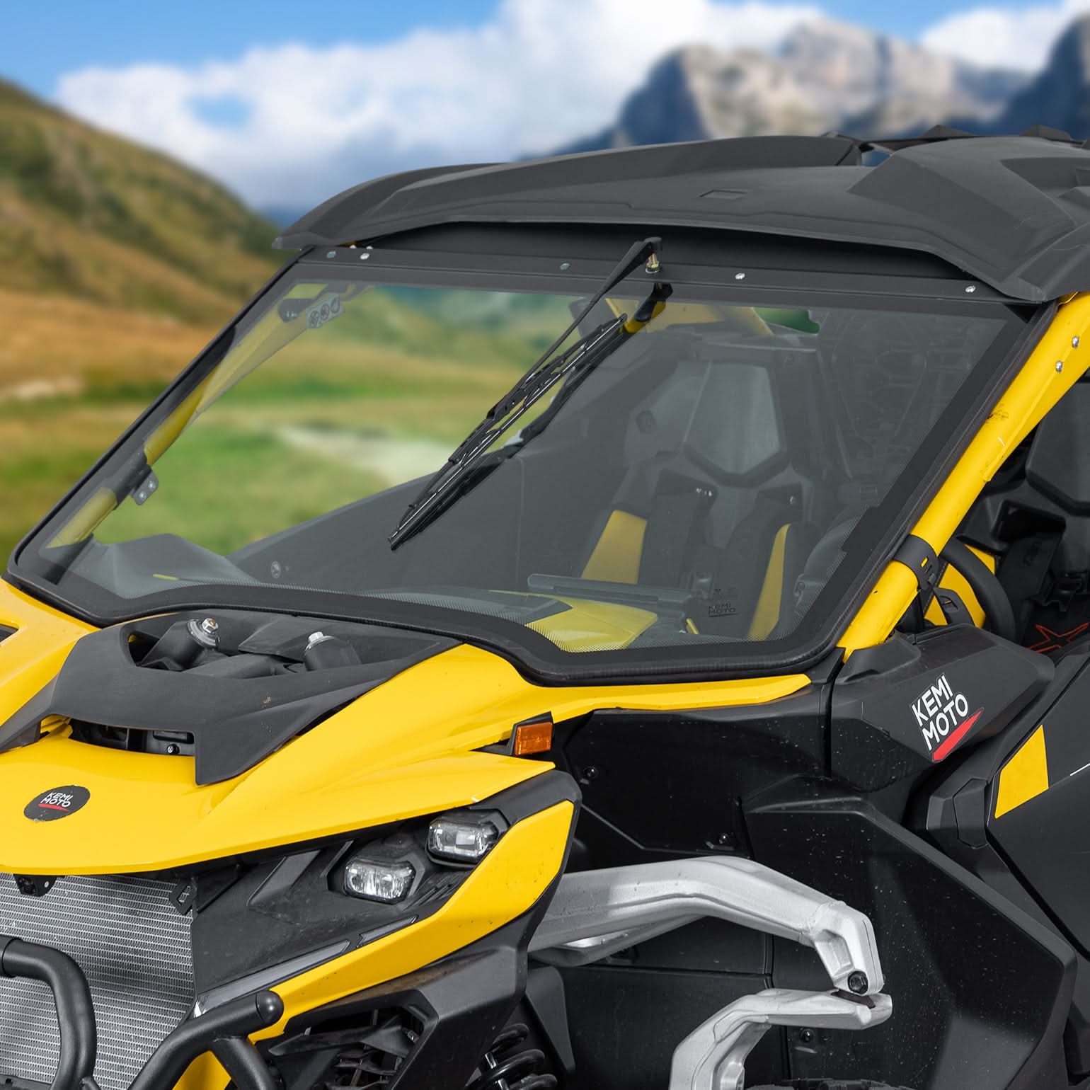 DOT Approved Full Glass Windshield for Can-Am Maverick R / RS / Max 2024–2026 with Wiper - Image 2