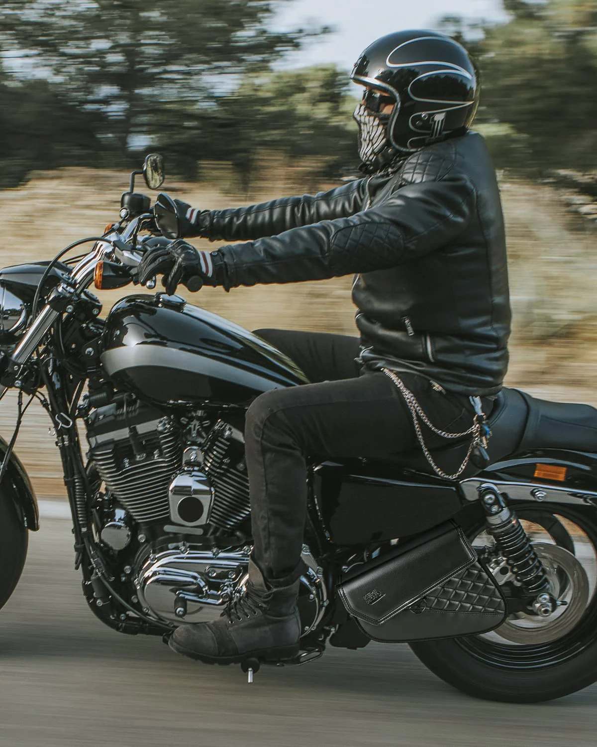 Swingarm Leather Side Bags for Sportster Iron 883 1200 Street 750 Forty Eight - Image 7
